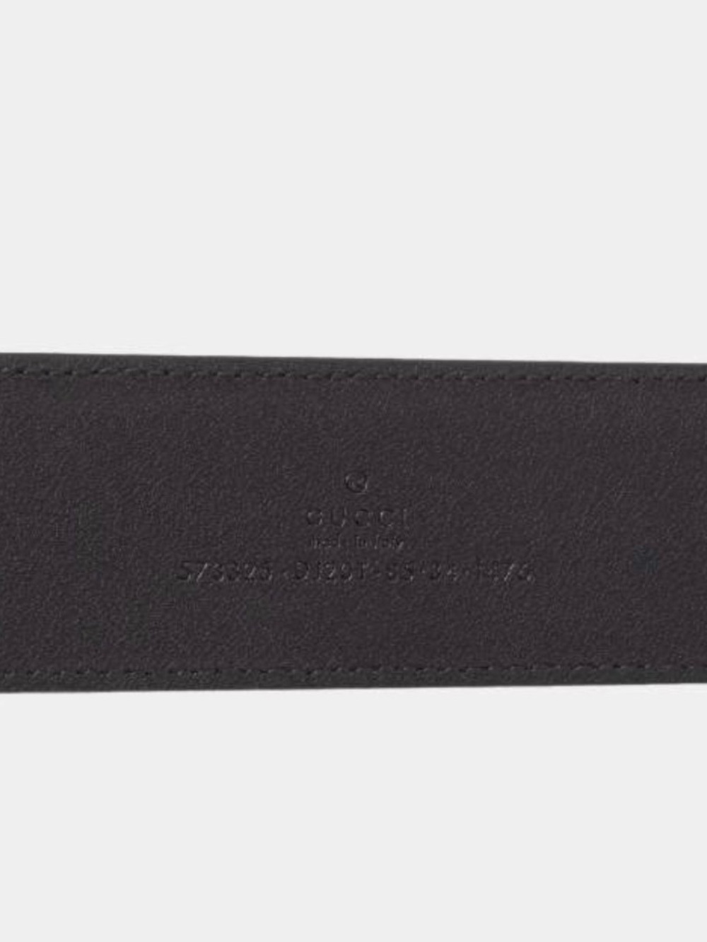 Gucci Black Leather Belt with Gold-Tone Round Buckle The buckle has signed used - Picture 3 of 7